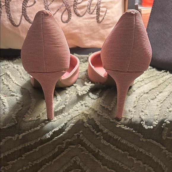 Calvin Klein Women's Pink D'Orsay Heels - Picture 5 of 6